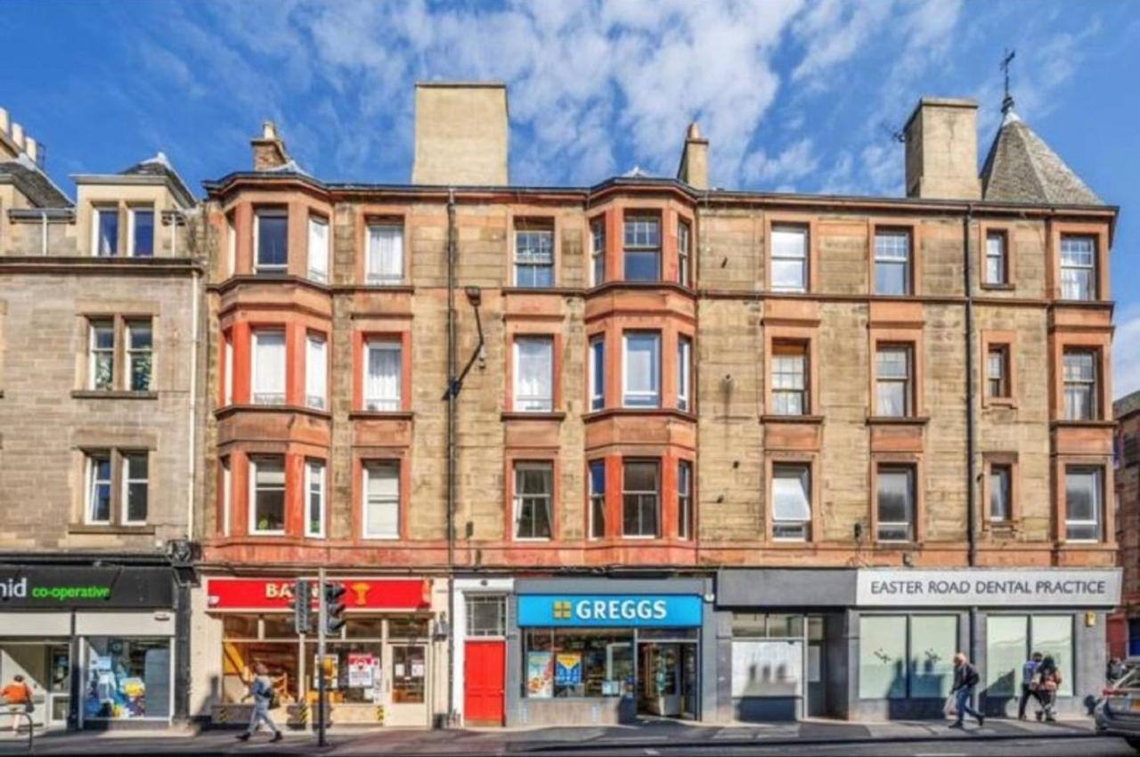 Spacious & Comfortable 3 Bedroom Apartment - Near City Centre - Free Parking Available - Sleeps Up To 5 Guests Edinburgh Exterior foto